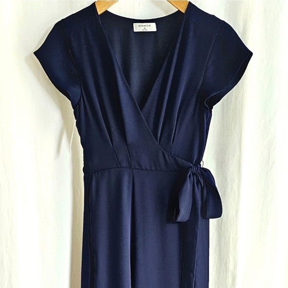 🇨🇦 Aritzia Babaton Lexia Short Sleeve Chiffon Wrap Maxi Dress - Picture 4 of 16